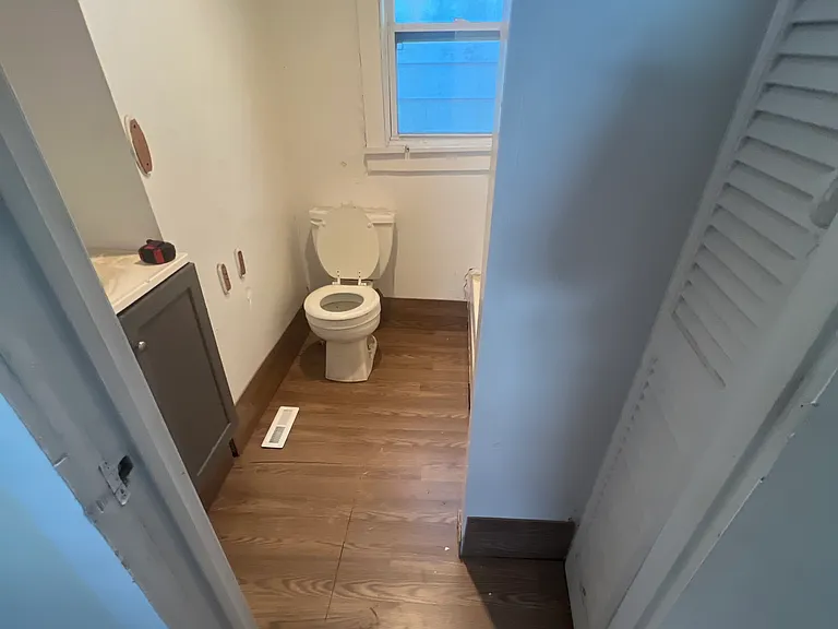 618 E Michigan St — Photo 3