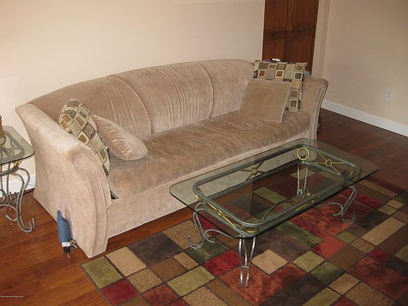 5th image of 330 Shore Dr APT E-25