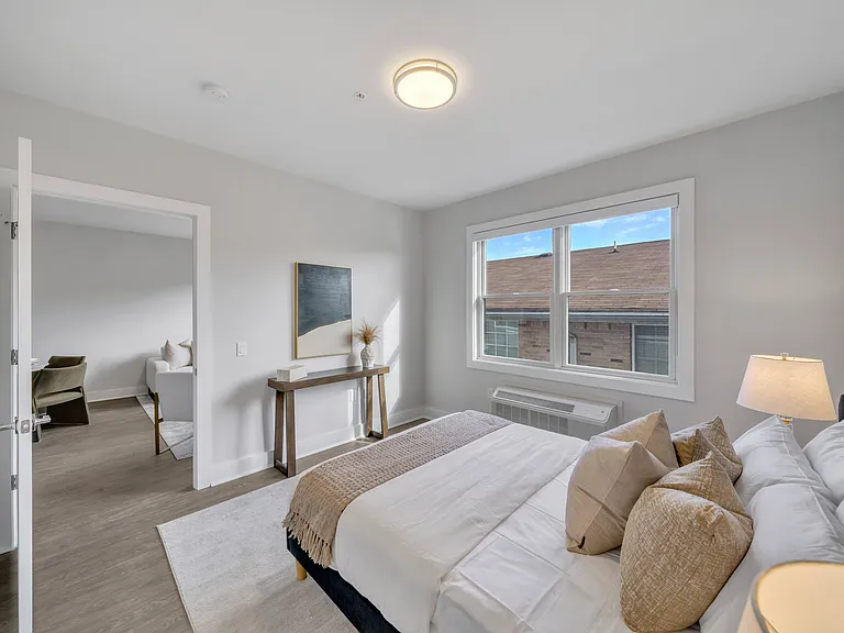 491 Walker St #3F — Photo 12