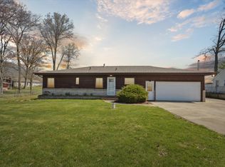 430 Jefferson Dr, Michigan Center, MI 49254