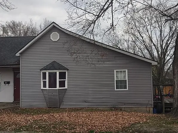 120 S High St, Jackson, OH 45640