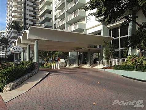 3rd image of 5701 Collins Ave APT 1005