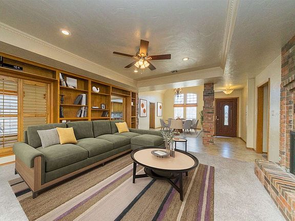 2nd image of 3 Nightengale Ln
