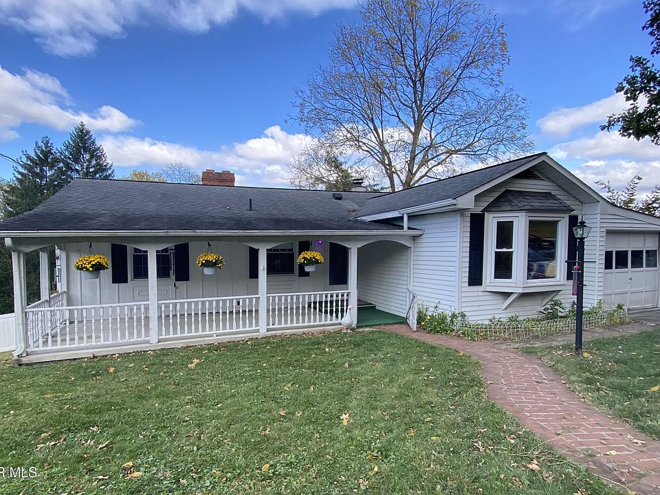 1st image of 157 Vista Ave