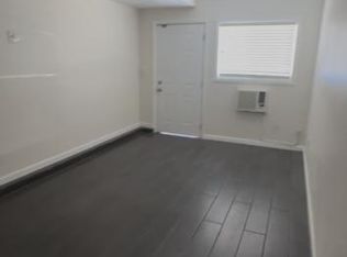 5207 Cartwright Ave, North Hollywood, CA 91601