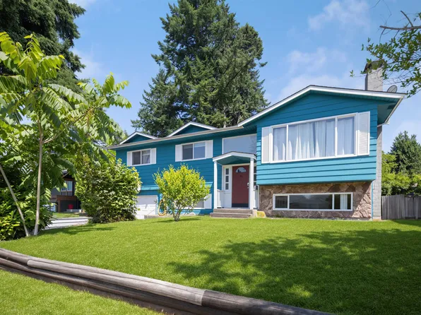 11914 212th St, Maple Ridge, BC V2X 7X1