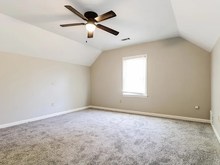 7695 Stout Rd — Photo 13