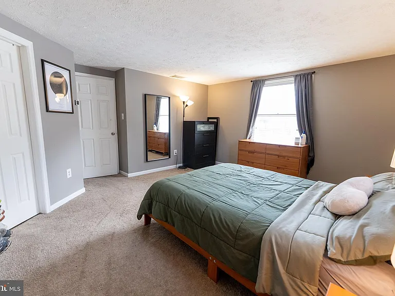 800 Stratford Way #E — Photo 22