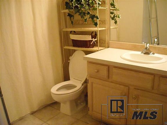 5th image of 500 Ore House Plz Unit C302