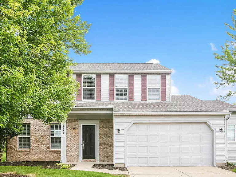 4310 Blue Spruce Ct — Photo 1
