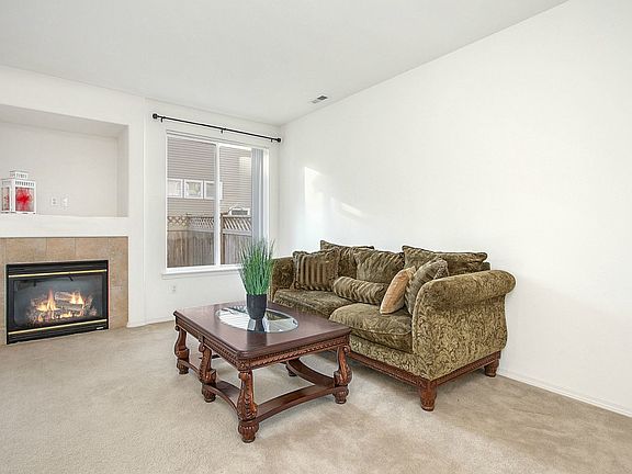 4th image of 1011 Kirkland Ave SE Unit 1082