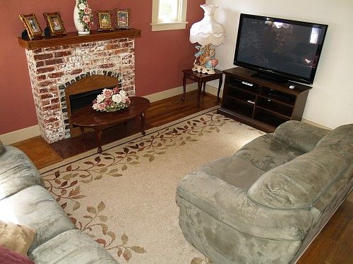 3rd image of 611 E Fesler St