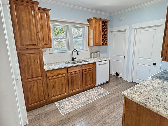 4th image of 301 S Whittemore St