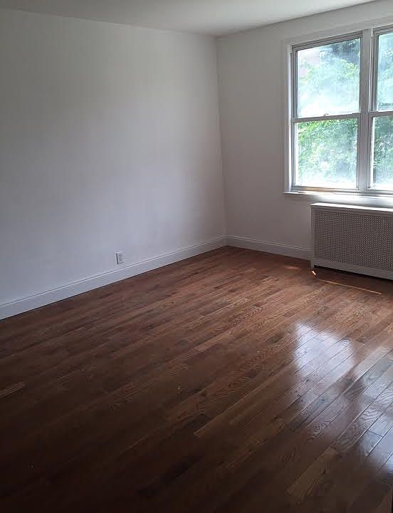 2nd image of 3025 Young Ave