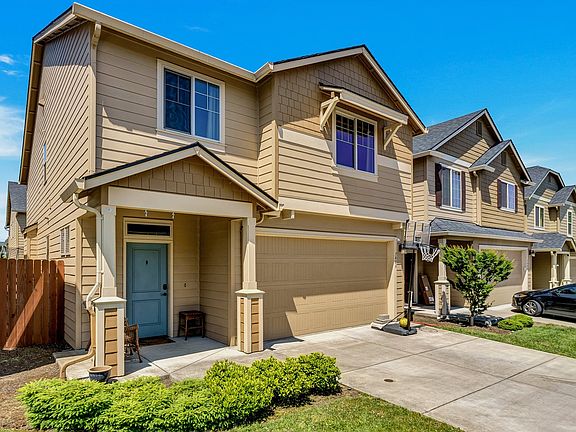 3rd image of 7404 NE 32nd Ave