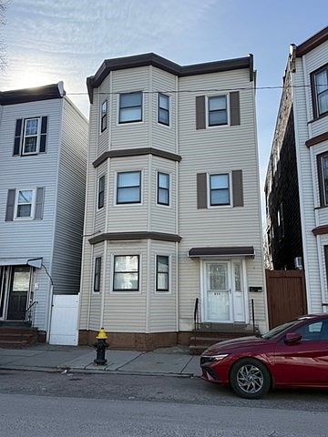 1st image of 855 Saratoga St