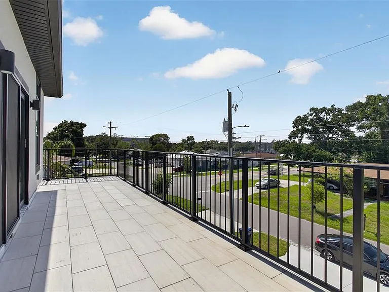 3022 W Douglas St — Photo 6