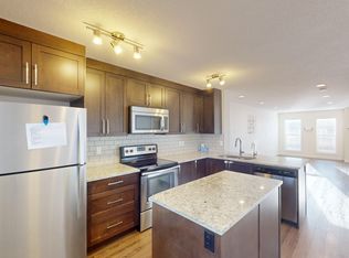 2400 Ravenswood Vw SE #513, Airdrie, AB T4A0V7