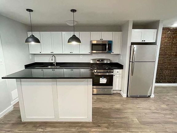 2nd image of 430 Rogers Ave Floor 1