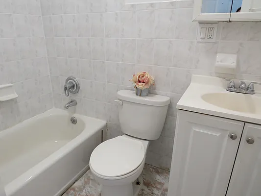 Rented by Brown Harris Stevens | media 12