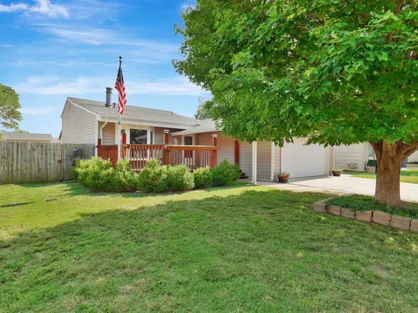 1115 W 4th St, Haysville, KS 67060