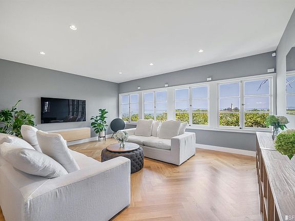 3rd image of 14A Havens St