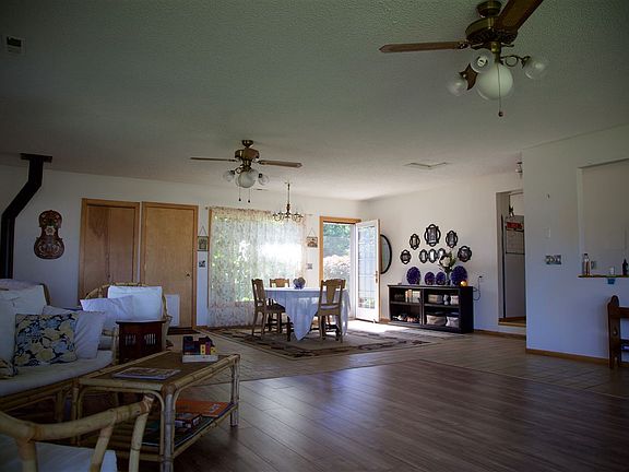 4th image of 19725 E Micaview Dr