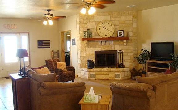 2nd image of 6644 County Road 453