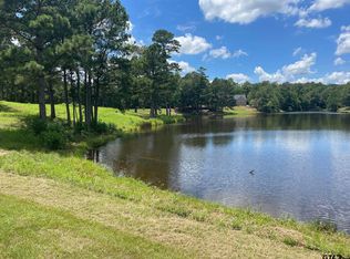 Maggie Ln, Gilmer, TX 75644