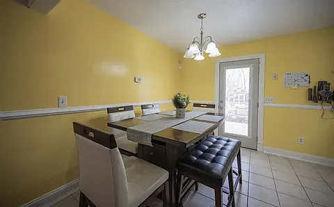 222 Daly Dr — Photo 6