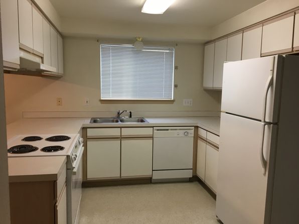 165 & 167 Silverado Ct #167