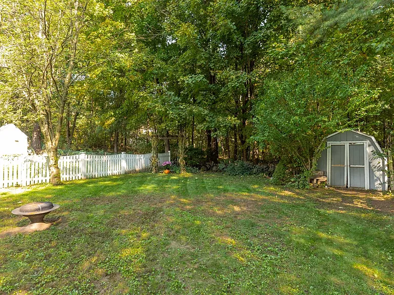 50 Swett Ave — Photo 23
