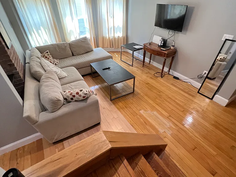 17 Holman St #1 — Photo 13