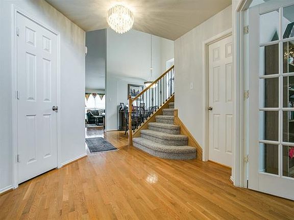 4th image of 1903 Park Manor Ct