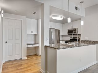 700 Gibson Dr APT 2322, Roseville, CA 95678