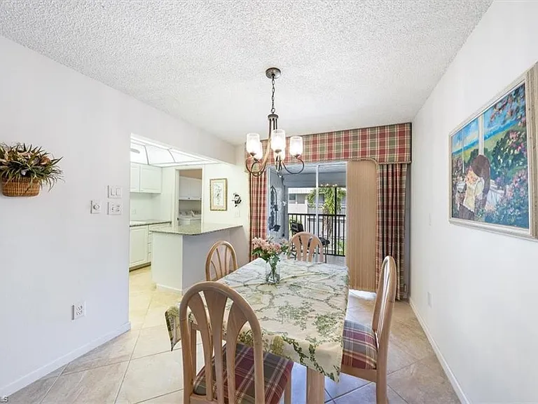 788 Park Shore Dr #D30 — Photo 7