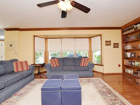 5th image of 16622 Evergreen Forest Dr