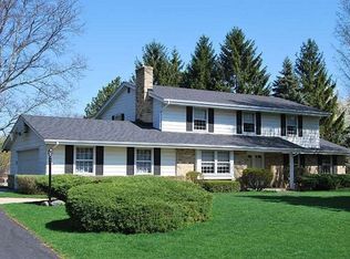 13120 Dunwoody Dr, Elm Grove, WI 53122