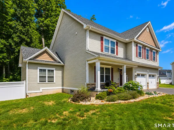 46 Old Oak Court, Southington, CT 06489