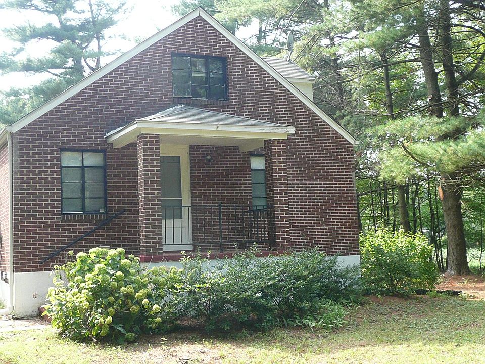 2nd image of 1643 Otts Chapel Rd #1643