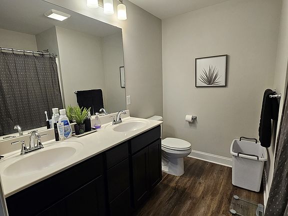 4th image of 4824 Moon Lake Ln