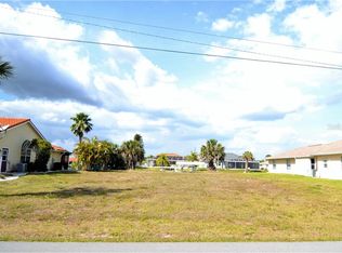 17132 Seashore Ave, Pt Charlotte, FL 33948