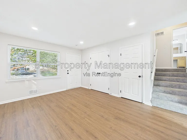 7030 Ewing Ave #7028 — Photo 5