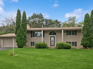 7381 Concerto Curv NE, Fridley, MN 55432
