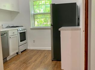 655 Holly Ave APT 102, Saint Paul, MN 55104