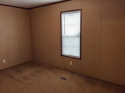 5th image of 2695 Cour Franc St