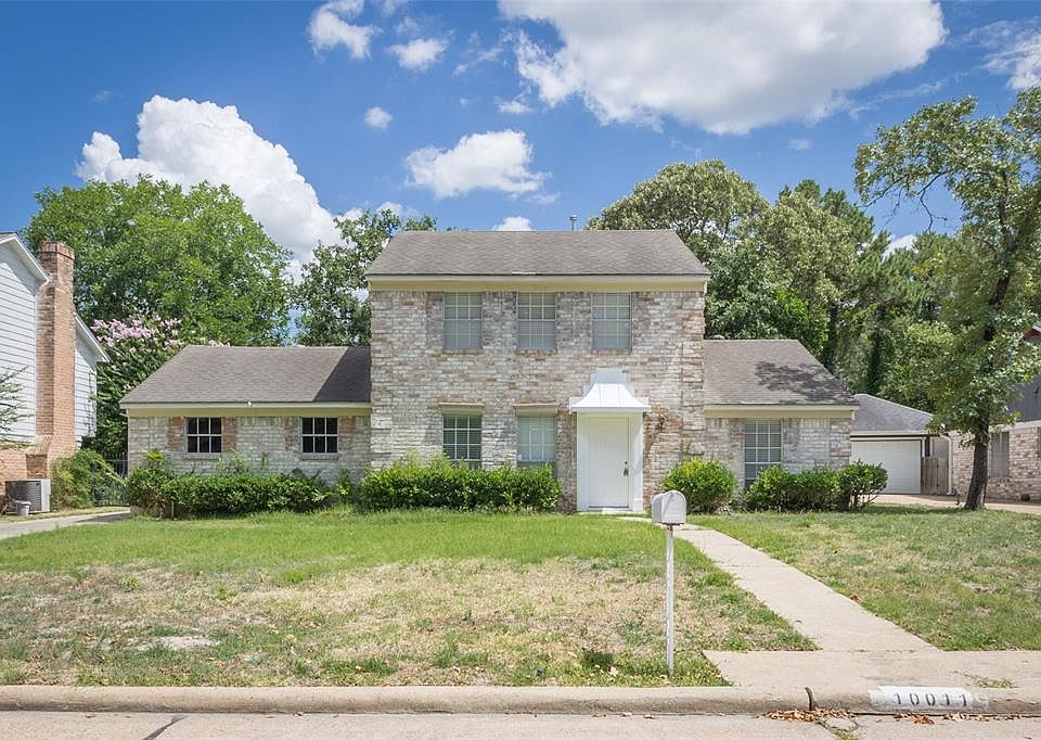 1st image of 10011 Cantertrot Dr
