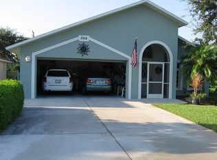 564 95th Ave N, Naples, FL 34108