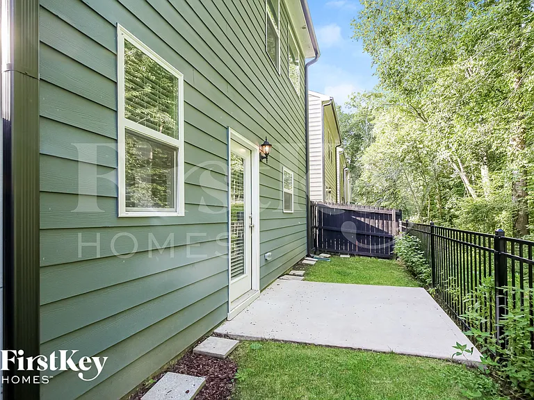 19 Ruthie Ln N — Photo 15