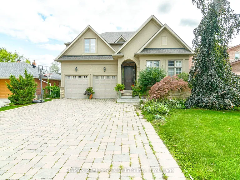 7 Scott Dr #UPPER — Photo 2